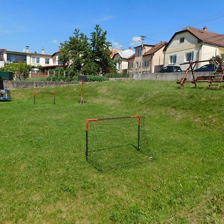 Apartmanovy Penzion Bojnice Exterior photo